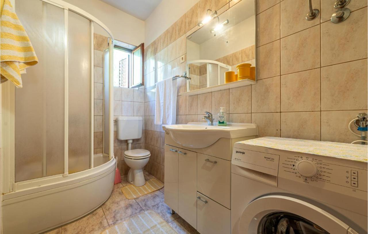 Stunning Apartment In Zadar With Wifi Buitenkant foto